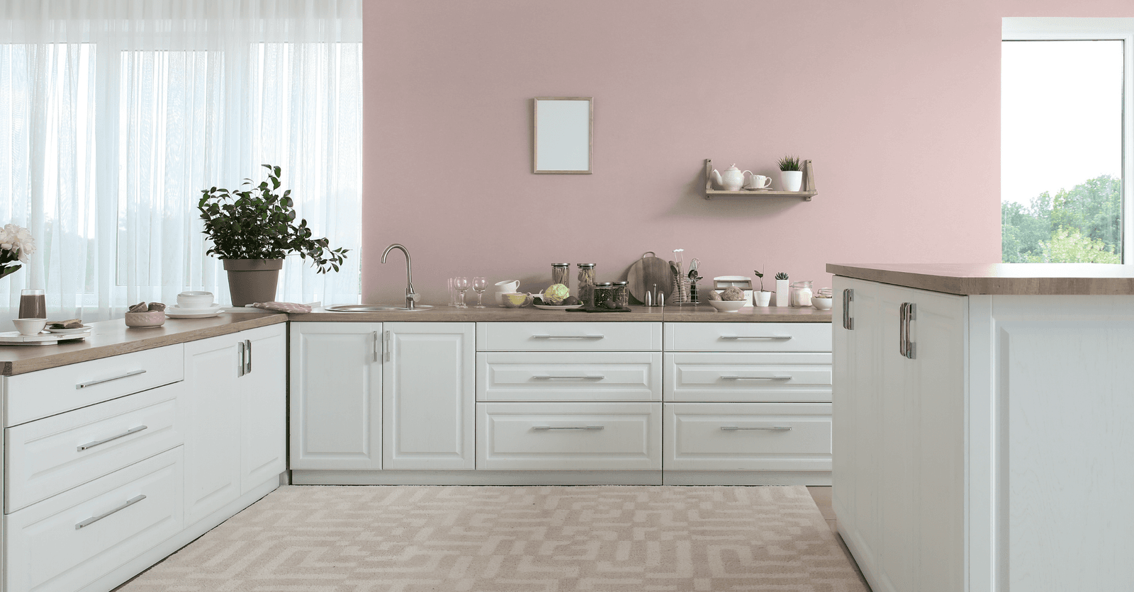 cuisine au mur rose antique