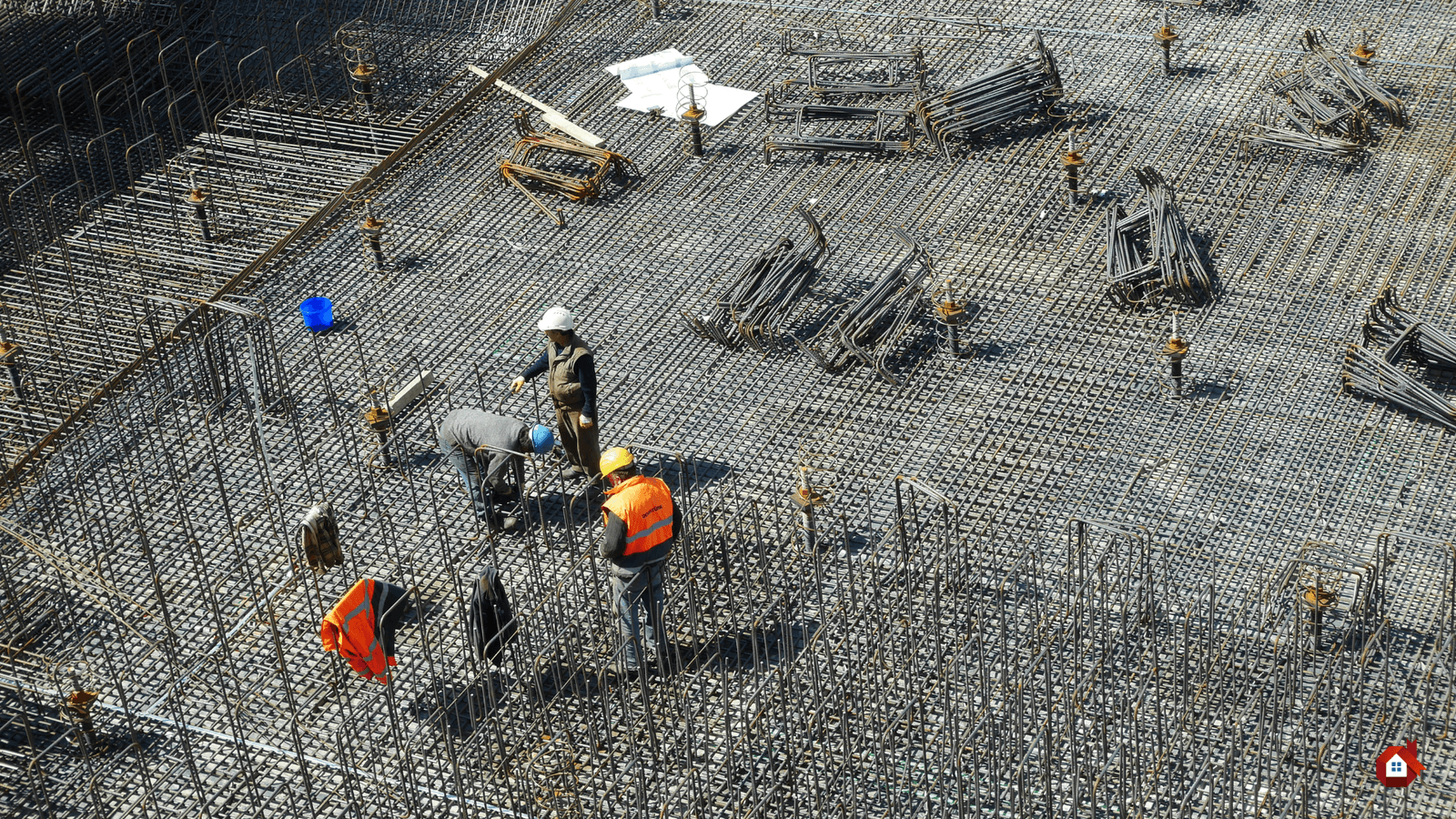 Un entrepreneur sur un chantier