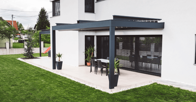 Store et porte de patio