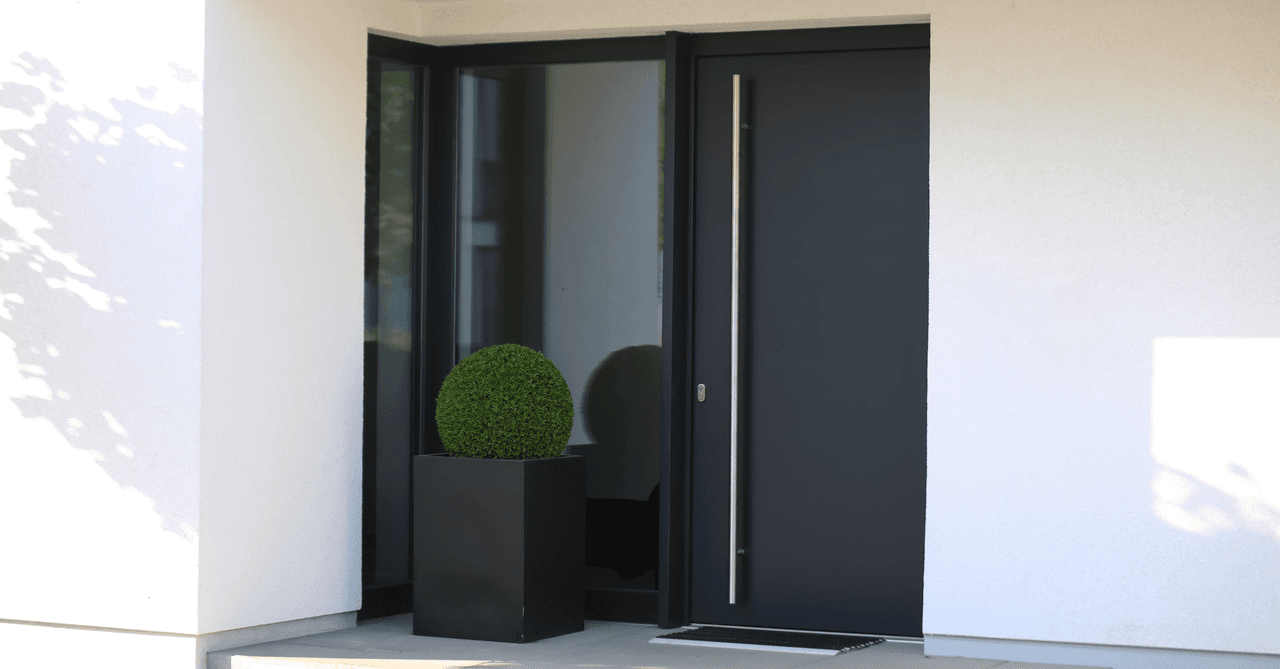 vitrage extérieur de la porte d’entrée