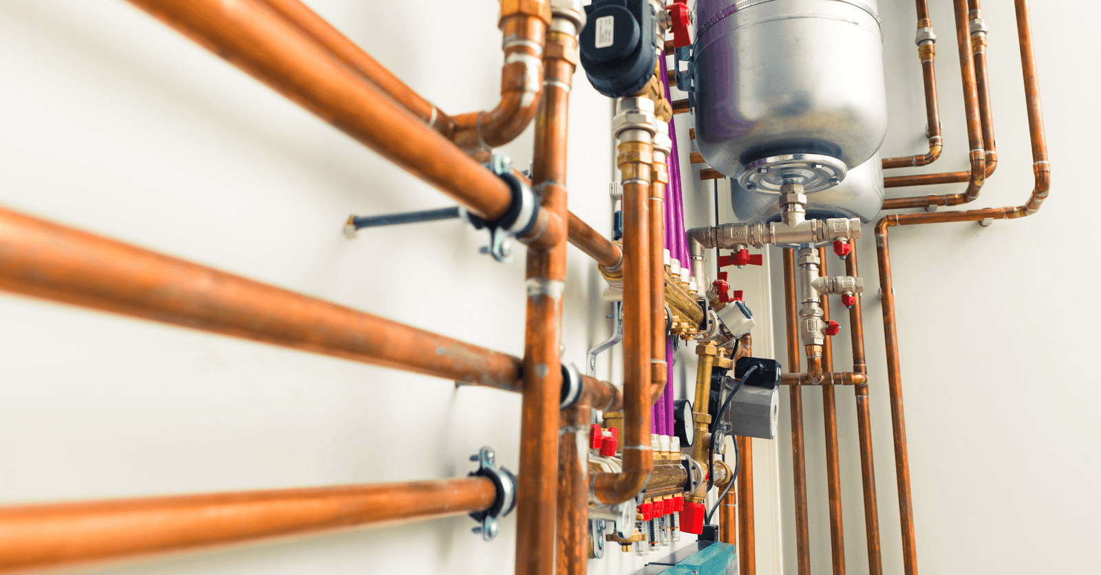 différents types de tuyaux et raccords