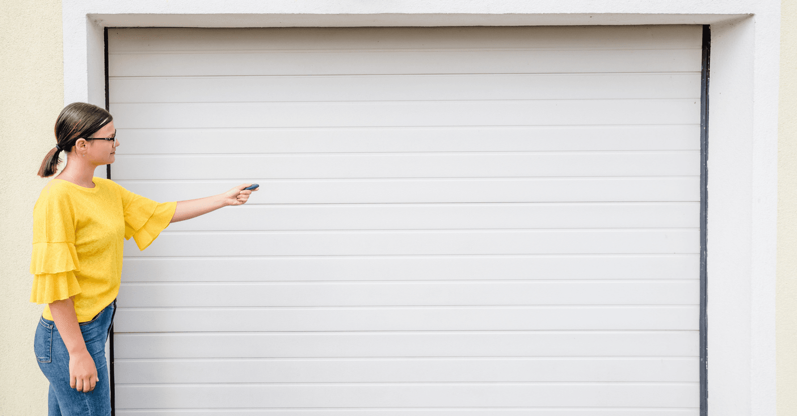 porte de garage en PVC 