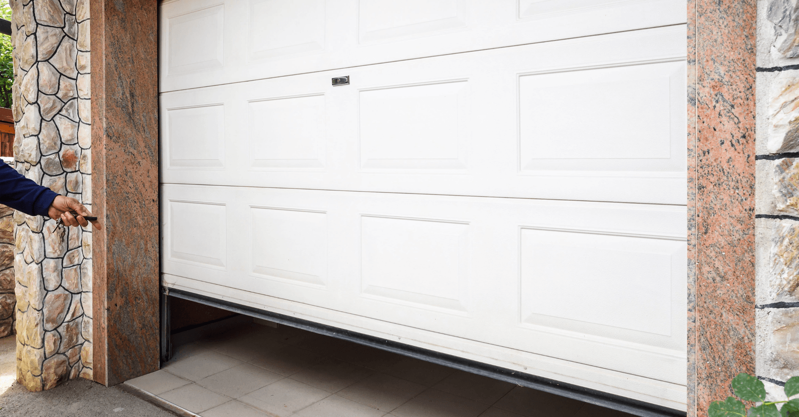 porte de garage en PVC 