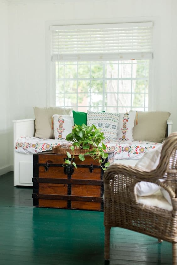 plancher de bois vert peinturé_Tout savoir sur la peinture pour le plancher