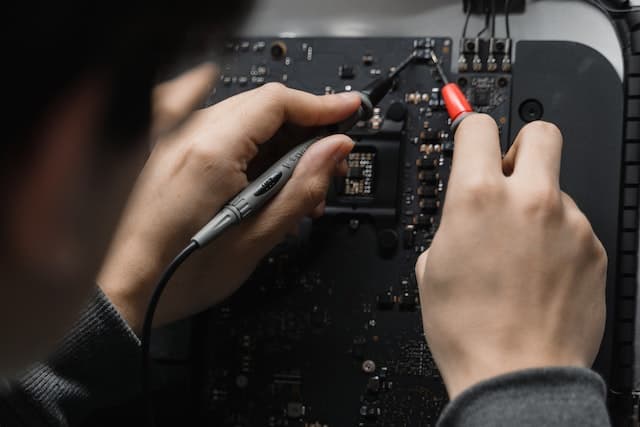 Soudure réparation système ascenseur